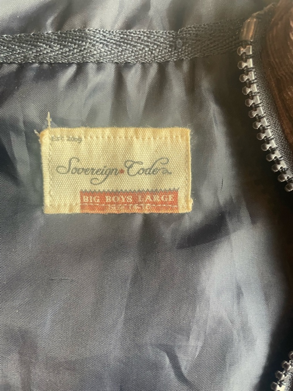 Sovereign Code Navy Quilted Jacket with Cream Label - Picture 5 of 6